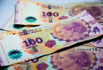 Moeda argentina: quanto levar, onde trocar e dicas de viagem