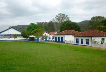 Biribiri, MG: guia de turismo pela vila e parque