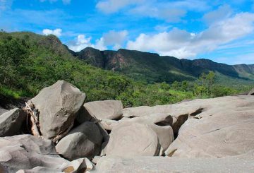 Vale da Lua: o melhor da Chapada dos Veadeiros! Vale da Lua: o melhor da Chapada dos Veadeiros!