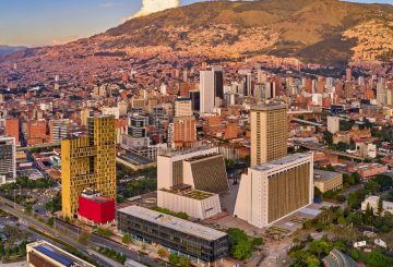 Medellín: explore a cidade e conheça sua história fascinante!