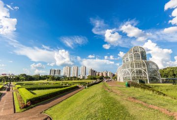 Viajar na primavera: cidades no Brasil para curtir a estação
