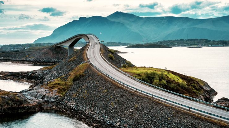 Viajar de carro na Europa: principais dúvidas e dicas de rotas! Viajar de carro na Europa: principais dúvidas e dicas de rotas!