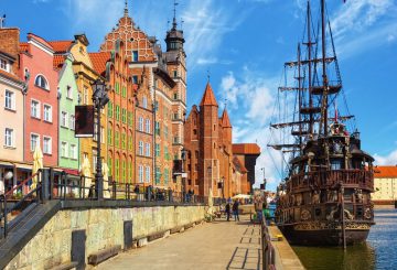Visite Gdansk e descubra o charme polonês! 