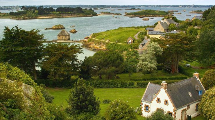 Descubra a Bretanha: um guia completo para sua viagem
