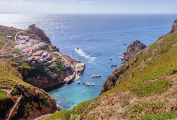 Peniche: surf, história e beleza natural 